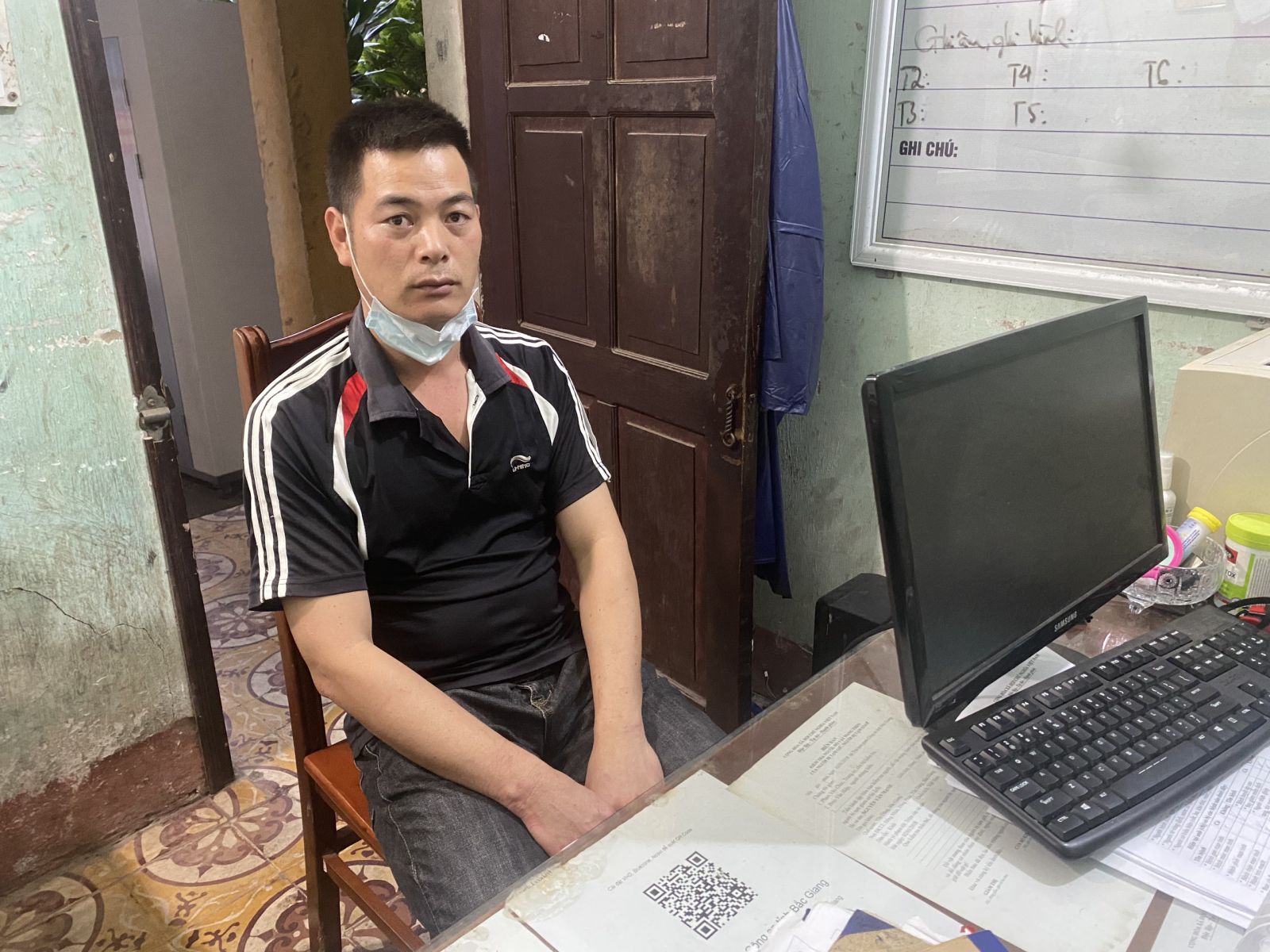 Bắc Giang: Thông tin mới nhất vụ chồng đâm chết vợ tại trụ sở TAND huyện Lục Ngạn - Ảnh 2.