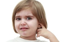 Sai lầm cần tránh khi điều trị viêm tai giữa cho trẻ