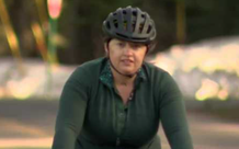Người phụ nữ ở California đạp xe khắp đất nước sau chấn thương sọ não