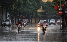 Dự báo thời tiết Hà Nội ngày 18/8: Ngày nắng nóng, mưa về chiều tối 