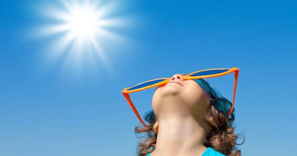 Lợi ích của nhìn mặt trời chữa cận thị phổ biến và cách phòng ngừa